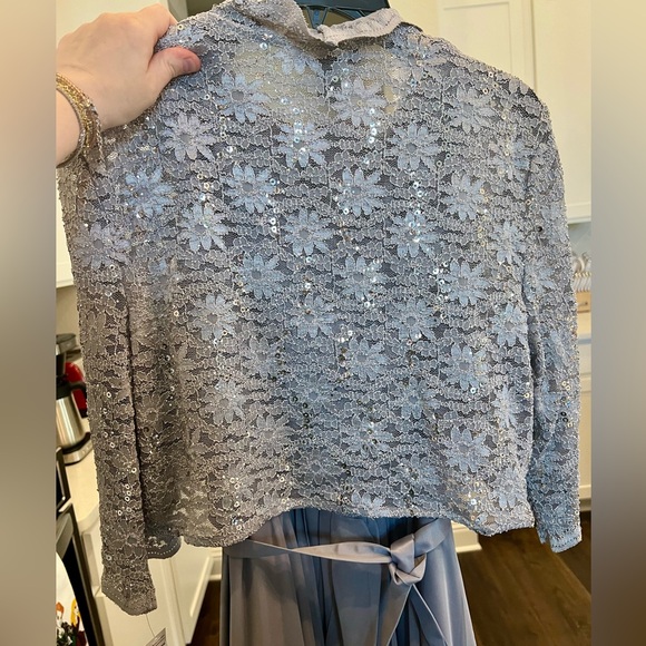 NWT R&M Richard’s Women’s 2 Piece Laced Long Jacket with Dress Set, size 18 - Picture 4 of 7